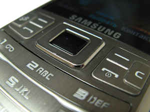 Обзор сотового телефона Samsung i7110