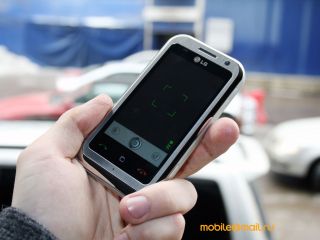 ��������������� ����� LG KM900 Arena: ������� ��� iPhone, ������� ����� iPhone