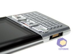  SonyEricsson T700