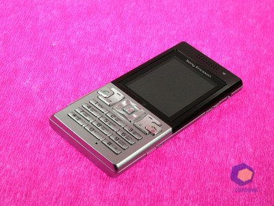  SonyEricsson T700