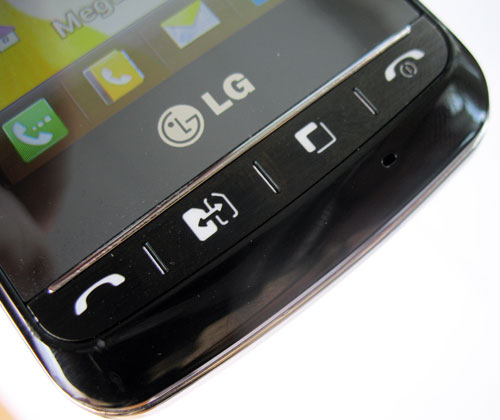 ����� �������� �������� LG KS660