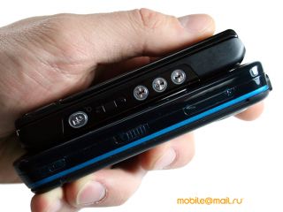   Sony Ericsson W995.  Walkman  8 