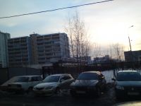   Sony Ericsson W995.  Walkman  8 