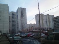   Sony Ericsson W995.  Walkman  8 