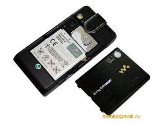   Sony Ericsson W995.  Walkman  8 