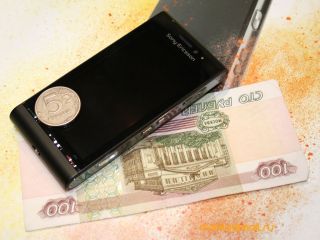 ��������� �������� Sony Ericsson Idou � 12 ��, ������ �����������