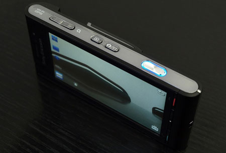 Sony Ericsson Idou: ���������� ��������