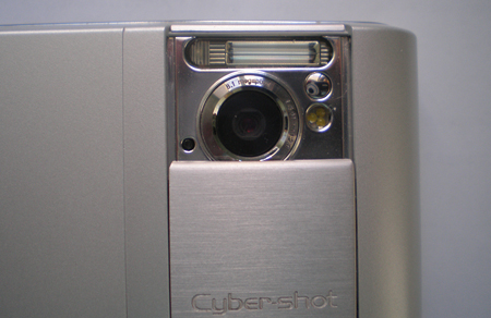   Sony Ericsson C905 Cyber-shot
