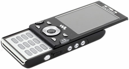 Sony Ericsson W995:    