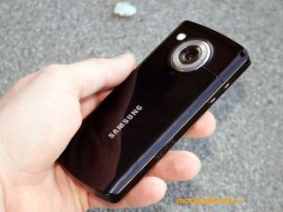  Samsung I8910 HD.   Symbian-