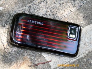   Samsung JET (S8000):    Cubic