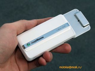  Sony Ericsson C903.  Cyber-shot