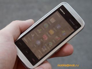  Nokia 5530 XpressMusic.    