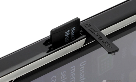 Samsung i8910 Omnia HD:   HD-