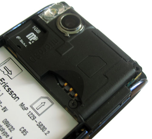  Sony Ericsson Aino