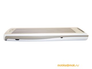   Sony Ericsson Xperia X10.   Android-