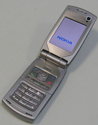 Nokia N71