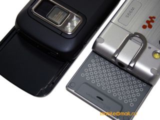 Nokia N86 8MP  Sony Ericsson W995