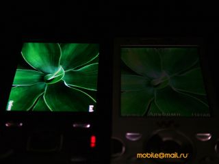 Nokia N86 8MP  Sony Ericsson W995