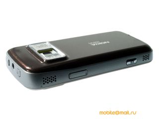 Nokia N79