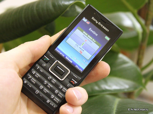  Sony Ericsson Elm (J10i).   