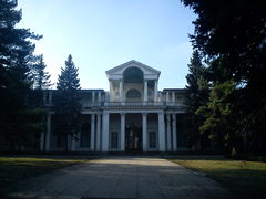  Sony Ericsson Elm (J10i).   