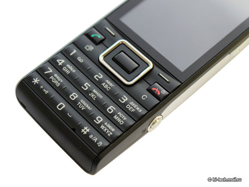  Sony Ericsson Elm (J10i).   