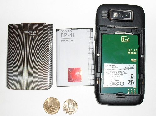  Nokia E72