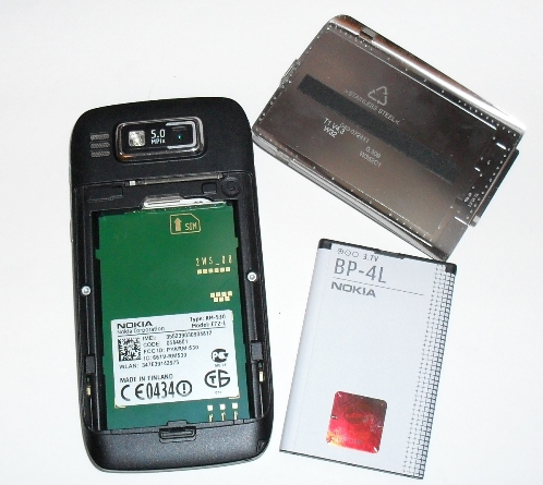  Nokia E72