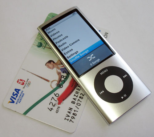   iPod Nano  
