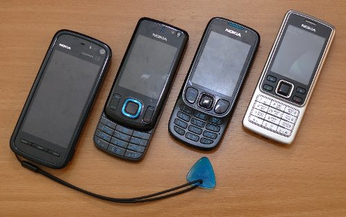    Nokia 6303