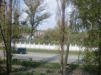    Samsung B2700  ""  ?