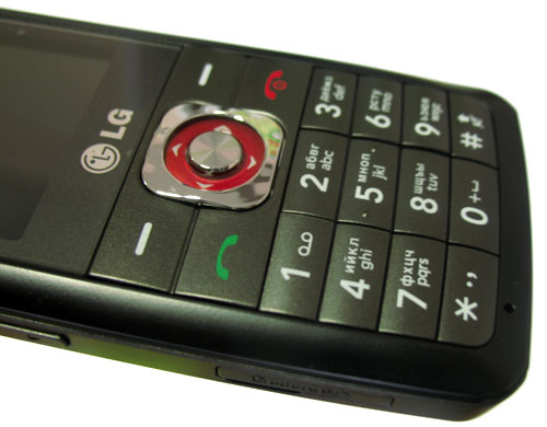    LG GM200