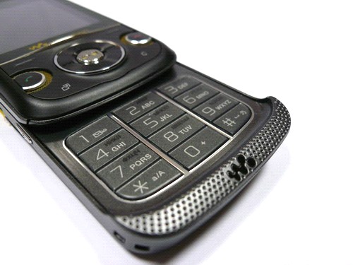    Sony Ericsson W760i   