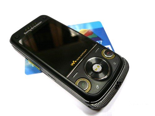    Sony Ericsson W760i   
