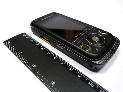   Sony Ericsson W760i   
