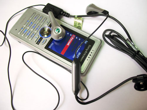    Sony Ericsson R300
