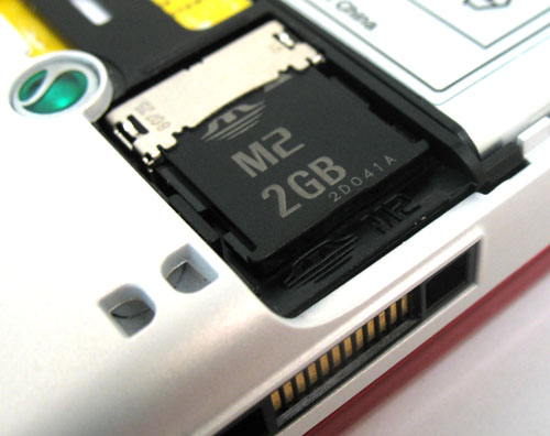  Sony Ericsson W595 -   