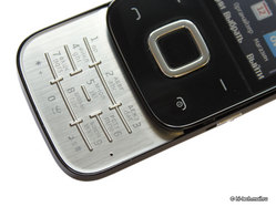  Nokia 5330 Mobile TV.    