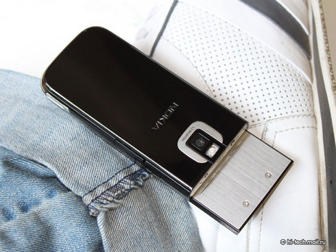  Nokia 5330 Mobile TV.    