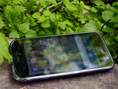   Samsung I9000 Galaxy S:   