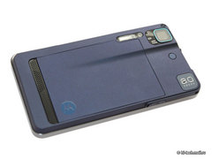  Motorola Milestone XT720:  Android-