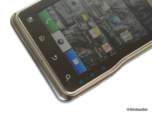  Motorola Milestone XT720:  Android-