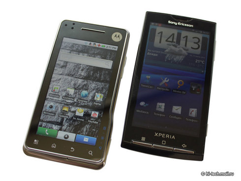  Motorola Milestone XT720:  Android-