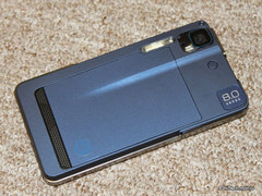  Motorola Milestone XT720:  Android-