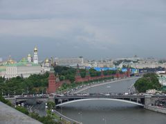 : Lumix G Vario 14-42  F3.5-5.6.  : F8.0,  1/320, ISO100,   42 