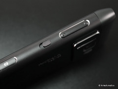   Nokia N8.   Symbian-