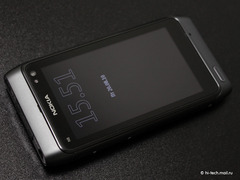   Nokia N8.   Symbian-