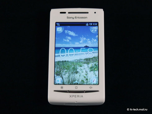  Sony Ericsson Xperia X8.   Android 