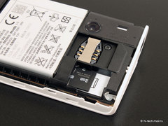  Sony Ericsson Xperia X8.   Android 